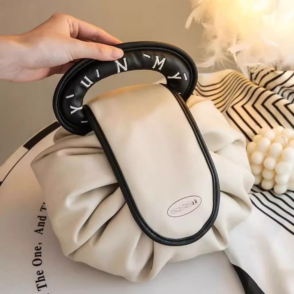 Torba kosmetyczna dla leniwych – Tile Bag Drawstring recenzja i cena